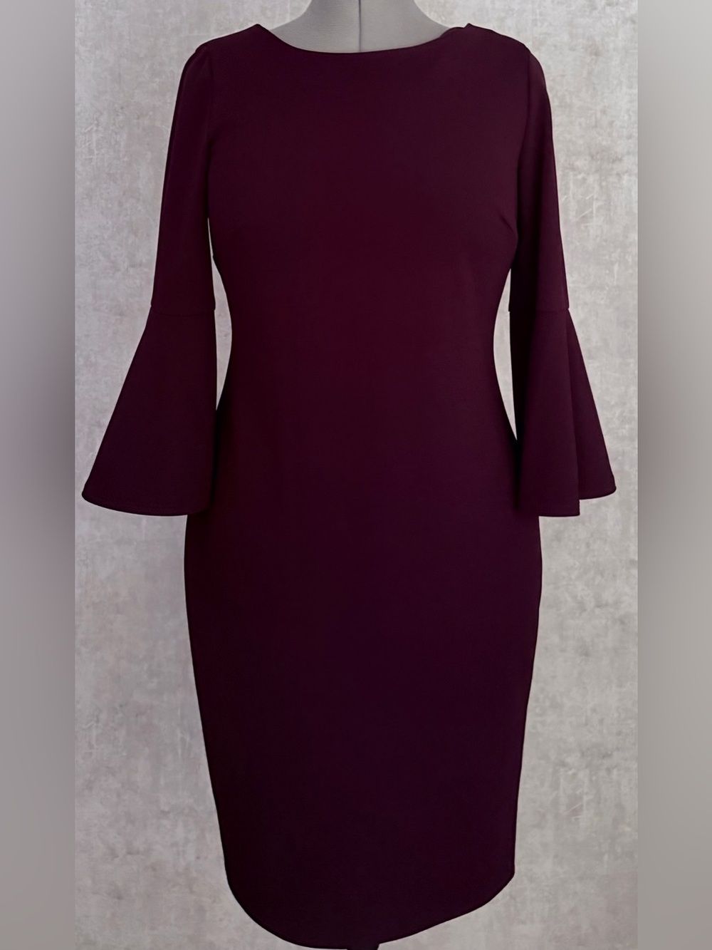 Calvin Klein Dress 10 Purple Bell Sleeve Sheath Crepe Gold Exposed Zipper Plum